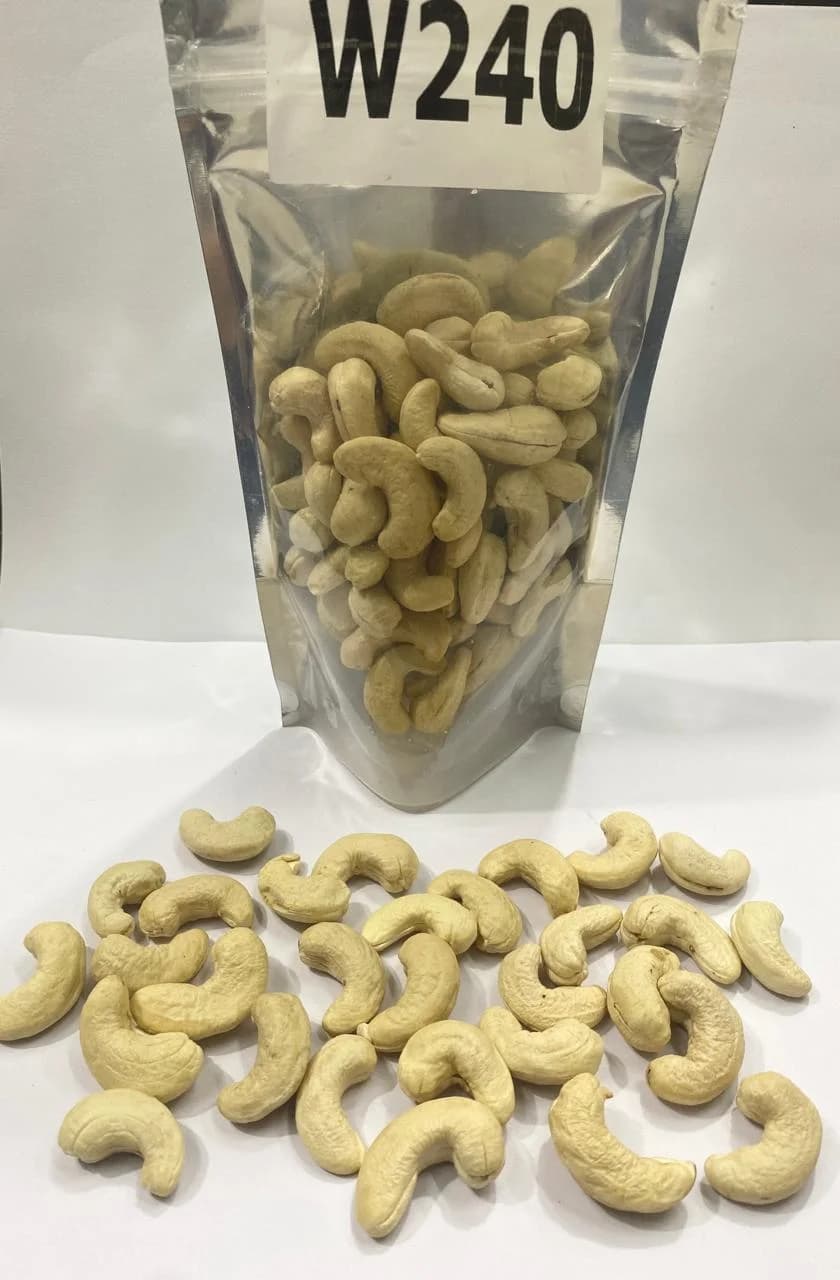 Cashew Nuts W240